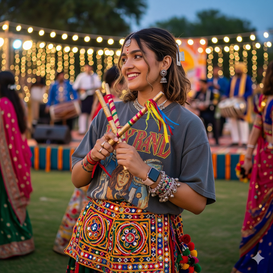 From Garba to Street: Why Oversized T-Shirts Are the New Navratri Trend