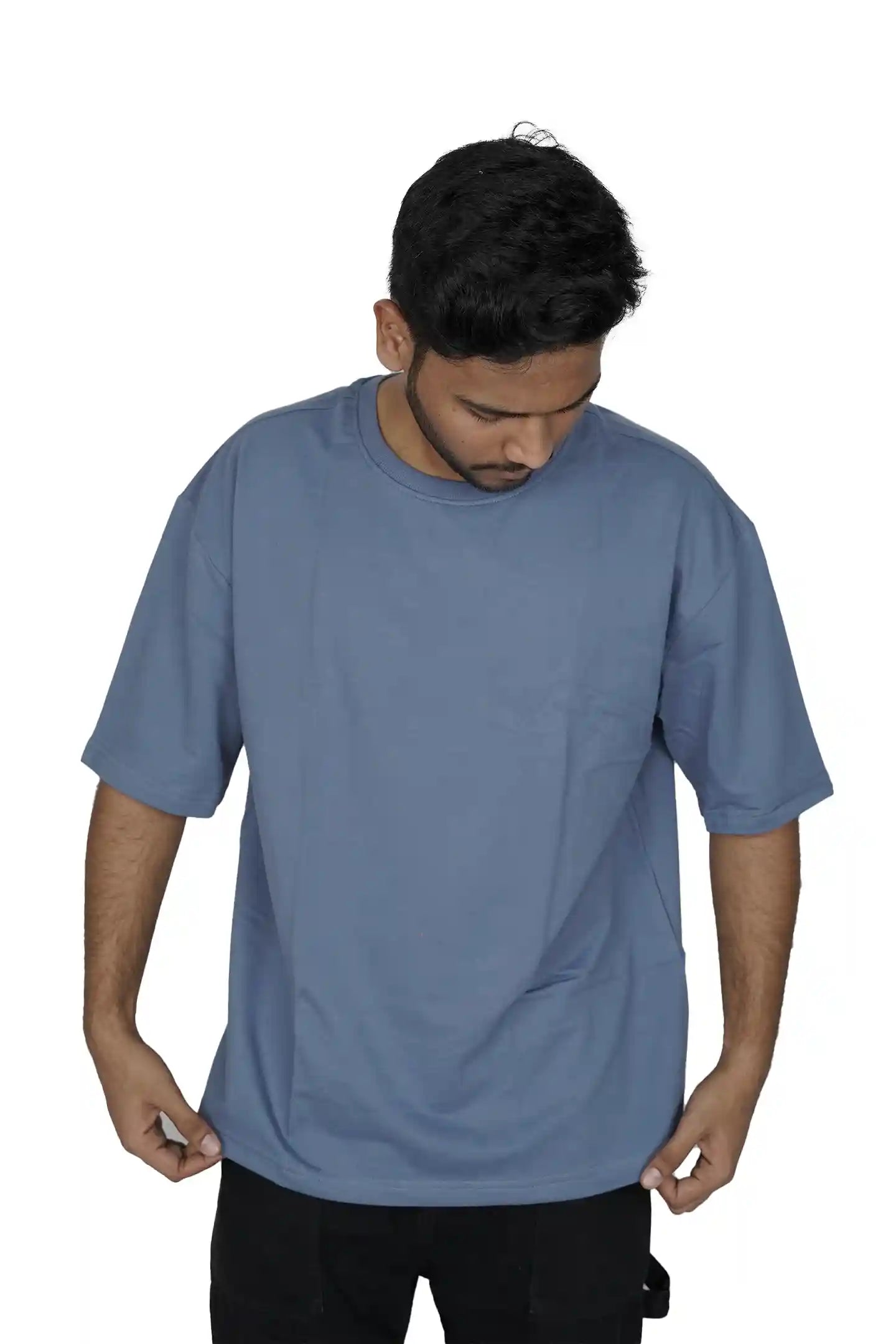 Kapda Kulture blue plain oversized t shirt for men India model wear