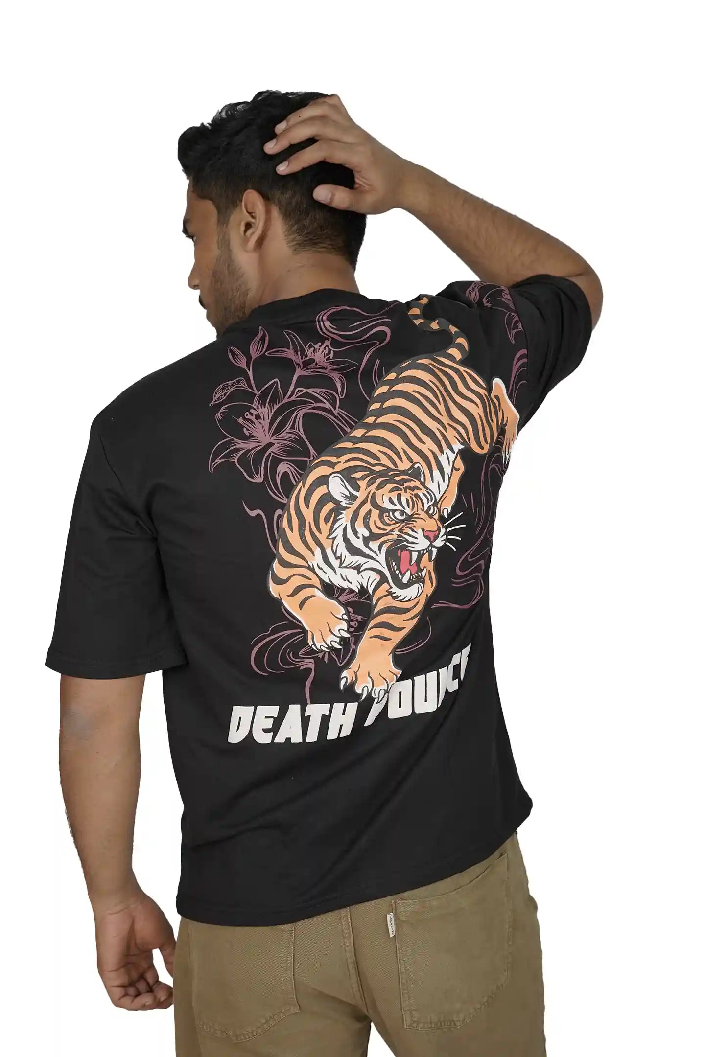Kapda Kulture black puff print oversized t shirt tiger graphic streetwear side profile