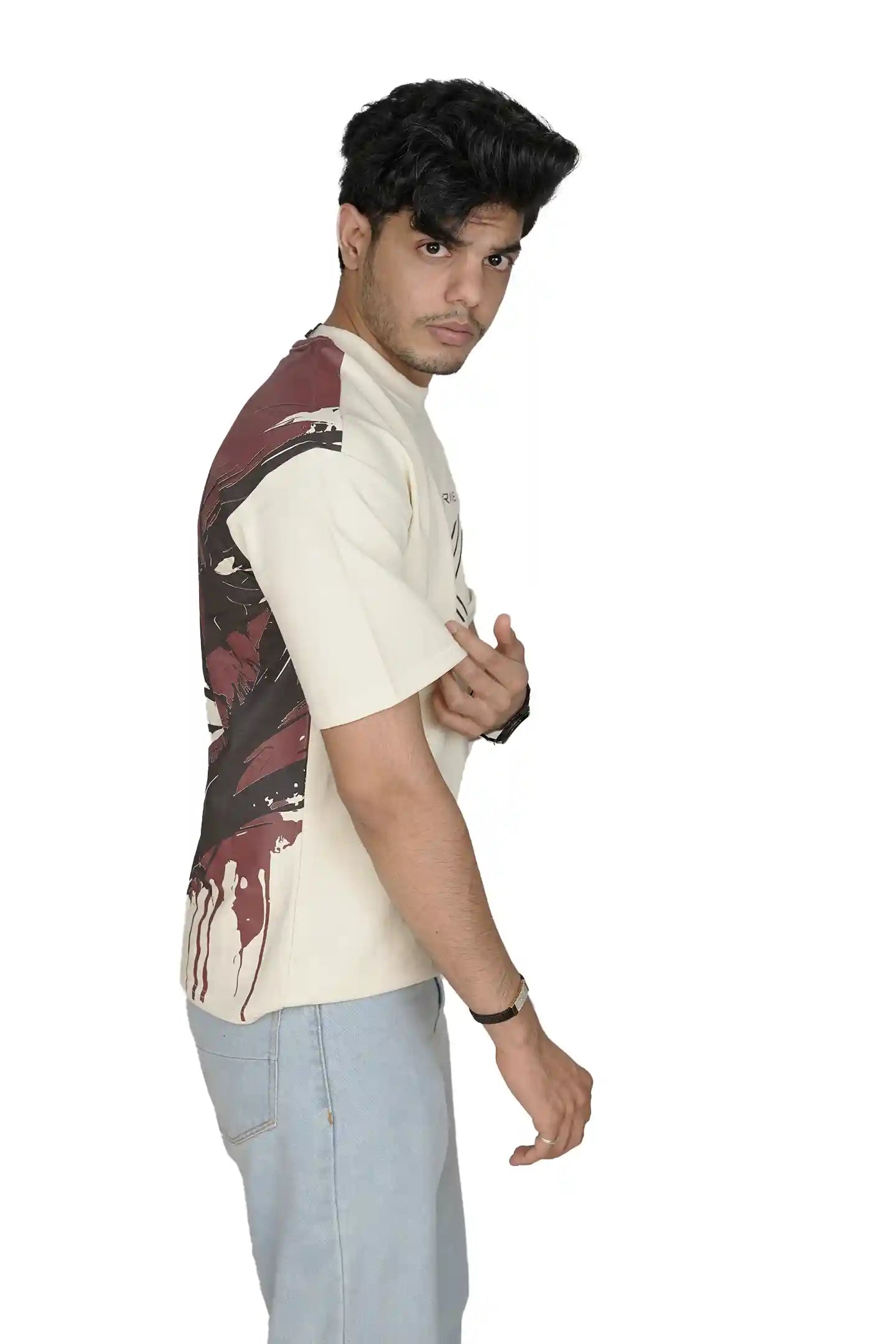 Kapda Kulture beige oversized t shirt puff print streetwear side profile look