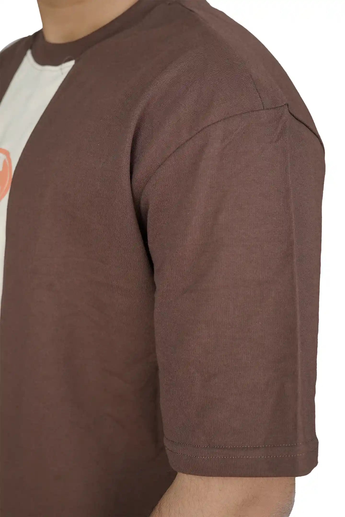 Kapda Kulture brown oversized t shirt puff print streetwear side profile look