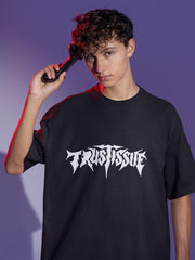 Front View Trustissue Men Black Oversized T-Shirt - Kapda Kulture
