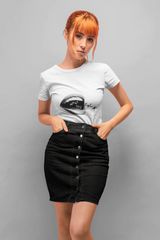 White Loudtype women